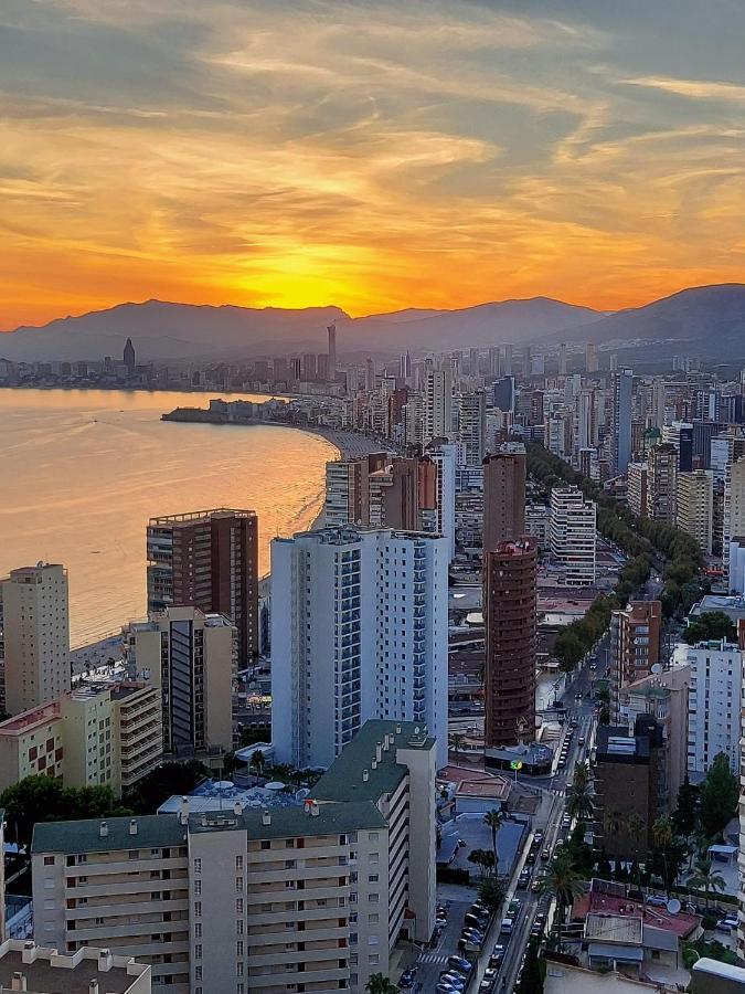 Mirador Lux Residence بينايدورم المظهر الخارجي الصورة